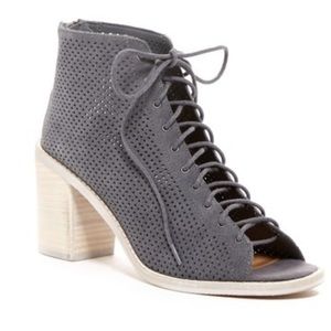 Dolce Vita Morie Grey Perforated LaceUp Sandal